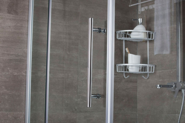 Душевой уголок Erlit  ER10110V-C4 90x90 см.  Душевой уголок Erlit  ER10110V-C4 90x90 см.